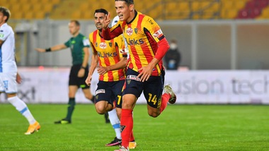 Lecce, 3-1 al Pescara: Stepinski da urlo