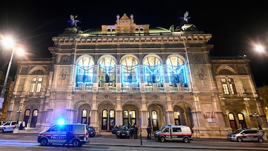 Vienna, spari davanti a una sinagoga: 7 morti e svariati feriti