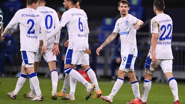 Clamoroso Schalke 04, torna alla vittoria dopo 9 mesi