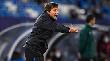 Inter, Conte non ci sta: "Sul primo gol c'era fallo su Hakimi"