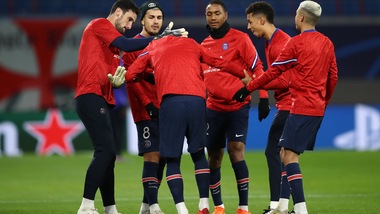 PSG, mezza squadra bloccata in ascensore prima del Lipsia
