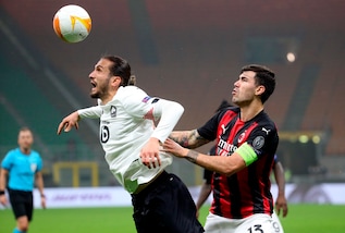 Milan, Romagnoli: "Rigori troppo generosi, non bisogna dare modo all'arbitro di fischiarli"