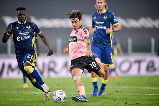 Juve con il tridente: la formazione con Dybala trequartista