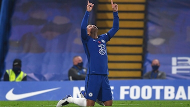 L’Everton di Ancelotti battuto dallo United. Chelsea super: Thiago Silva gol