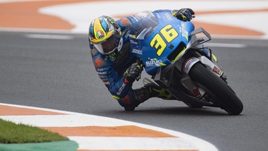 Gp Europa, MotoGp: Mir centra la prima vittoria, ritiro per Rossi