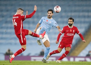 Salah e Gabriel Jesus, City-Liverpool 1-1: Klopp perde la vetta. Ok Mourinho