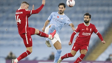 Salah e Gabriel Jesus, City-Liverpool 1-1: Klopp perde la vetta. Ok Mourinho