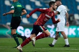 Radrezza e Mazzocchi, la Reggiana torna e vince: 2-1 al Venezia