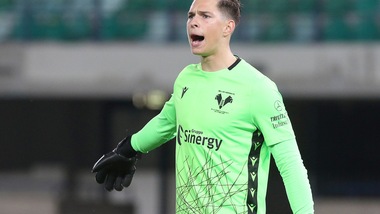 Verona, Pandur: "Imparo da Silvestri, il miglior portiere in Serie A"