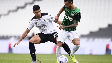 Spezia, ufficiale il rinnovo di Erlic: firma fino al 2024