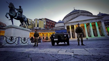 Regioni in zona rossa e grandi città in lockdown: le novità del Governo