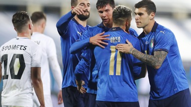 Italia, Zaccagni e Grifo lasciano il ritiro: in gruppo Acerbi e Barella