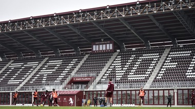 Torino, nuova contestazione dei tifosi al Filadelfia
