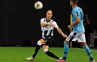 Udinese, rinnovo fino al 2023 per Nuytinck