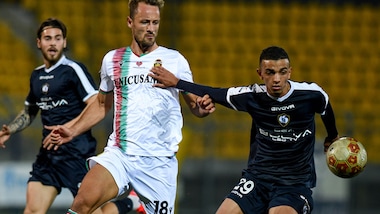 Covid, positivi tre tesserati della Cavese