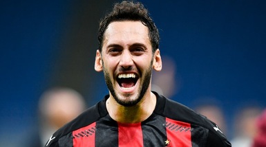 Calhanoglu a zero: la Juve sfida l’Inter