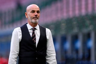 Pioli, positività al covid confermata: salterà Napoli-Milan