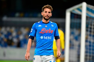 Napoli, col Milan Mertens in versione antica