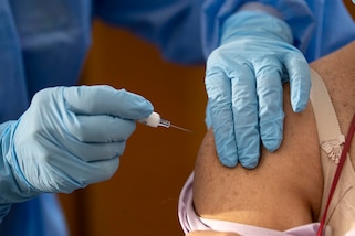 "Coronavirus, un italiano su sei rifiuterà il vaccino"