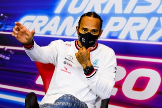 F1: Hamilton premiato da Powerlist 2021