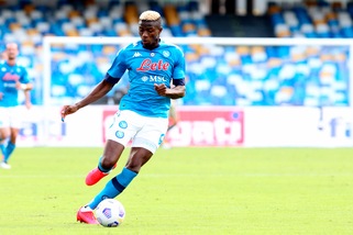 Osimhen, il presidente della federcalcio nigeriana: "Napoli, Victor torna presto"