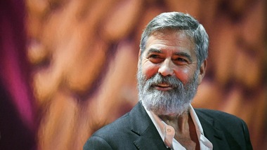 George Clooney ha regalato 1 milione di dollari a 14 amici: ecco il motivo