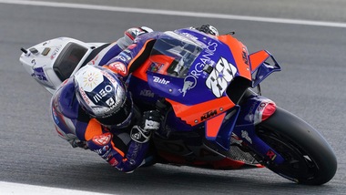 GP Portogallo: Oliveira imprendibile nelle libere, indietro Valentino Rossi 19°