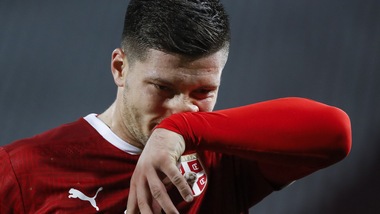 Jovic salta l'Inter: è positivo al Coronavirus