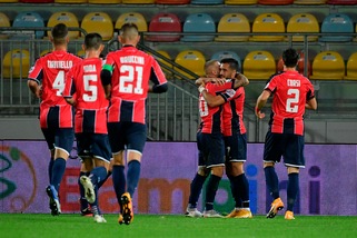 Frosinone-Cosenza 0-2. Carretta-bis vale il primo successo di Occhiuzzi