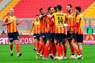 Serie B, Lecce-show contro la Reggiana. Vince la Spal, pari del Monza