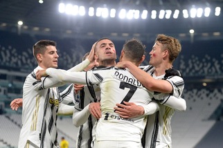 Juve-Cagliari 2-0: Ronaldo strepitoso, doppietta!