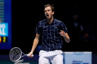 Atp Finals, Medvedev batte Nadal e sfida Thiem per il titolo