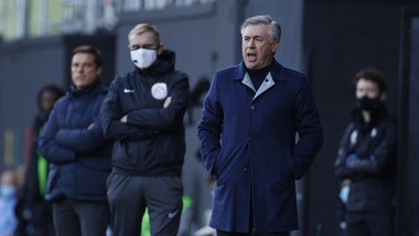 Ancelotti torna a vincere, Liverpool in testa alla Premier con Mourinho