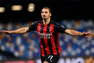 Ibrahimovic, la biografa: "Zlatan è unico, si sforza il doppio di 10 anni fa"