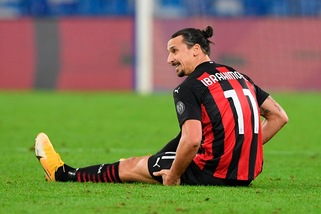 Ibrahimovic, infortunio alla coscia contro il Napoli: il Milan trema