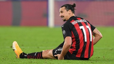 Ibrahimovic, infortunio alla coscia contro il Napoli: il Milan trema