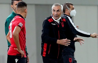 Reja: "Cristiano Ronaldo? Ibra più completo. Juve? Occhio"