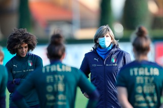 Euro 2022: l'Italia sfida la Danimarca, Gama c'è, Guagni torna a Madrid