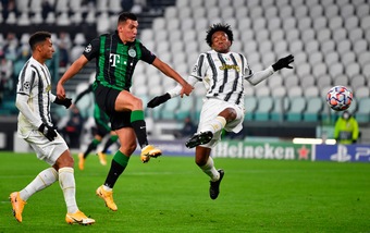 Juve, nessun italiano tra porta e difesa: è la prima volta nella storia