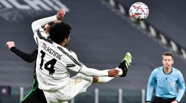 Juve-Ferencvaros, la moviola: Zubkov-Morata ok. Contatto, non fallo