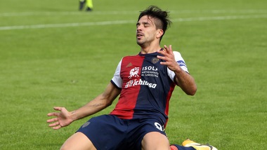 Cagliari, Simeone positivo al Coronavirus