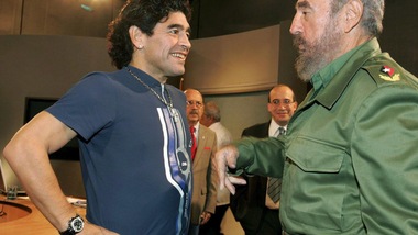 Maradona e Fidel Castro morti nello stesso giorno