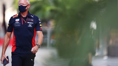 GP Bahrain, tegola Red Bull: il ds Wheatley positivo al Covid-19