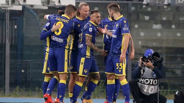 Verona, Berardi rinnova fino al 2023: ufficiale