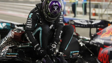 GP Bahrain, Hamilton: "Non ho festeggiato granché il settimo titolo"