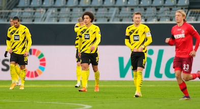 Crolla il Dortmund, Douglas Costa timbra col Bayern. Doppio André Silva, segna Grifo