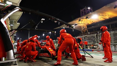 GP Bahrain, Vettel critica Leclerc: "C’era a malapena lo spazio!"