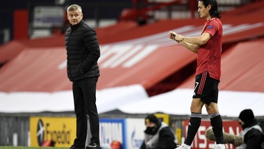 Solskjaer avverte Cavani: "Deve essere sempre pronto. Impari da me"