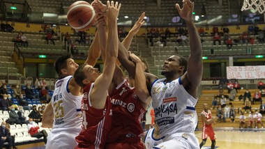Basket, Serie A: rinviata Virtus Roma-Trieste