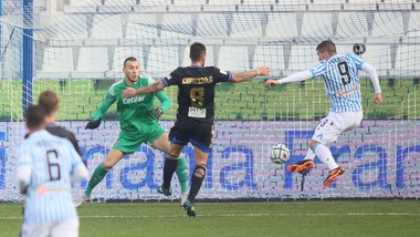 Poker Spal, il Cittadella cade nel finale. Pari Venezia, crolla il Chievo